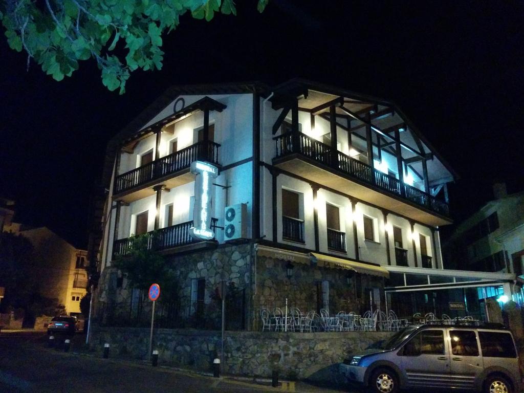 Hostal La Maya Серседилья Экстерьер фото